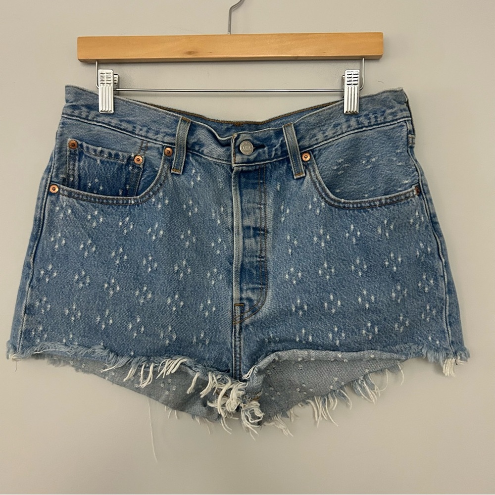 Levi’s 501 Embroidered Button Fly Jean Shorts